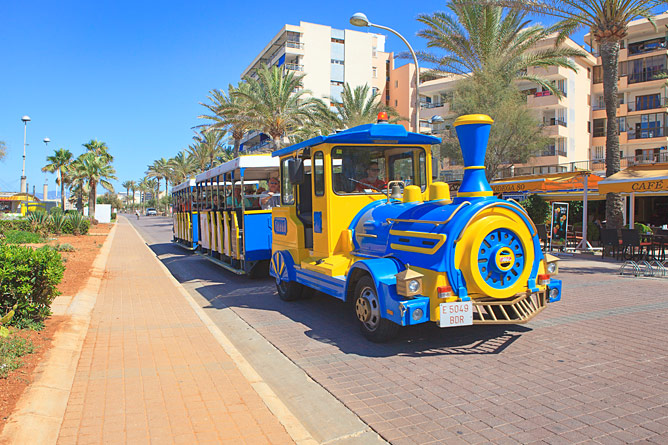 Train on the Paseo